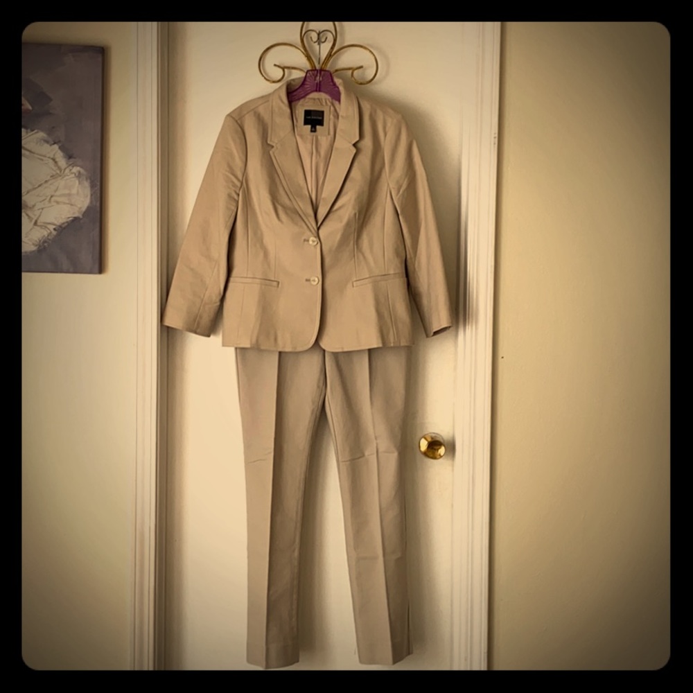 The Limited khaki suit Lg Drew fit pants Sz 8